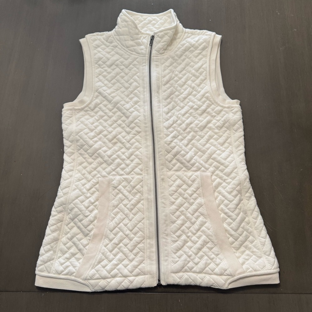 NWT Cable & Gauge Women’s XL Ivory Quilted Full Zip Vest